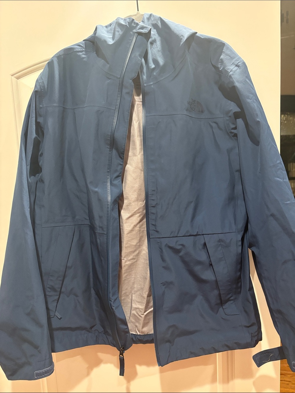 The North Face Men's Slate Blue Hooded Rain Shell